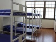 Albergue Folgueira: El Refugio Más Acogedor de Portomarín