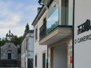 Apartamentos O Caneiro: apartamentos con terraza y baño privado