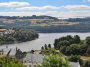 Albergue Aqua en Portomarín para peregrinos del Camino de Santiago