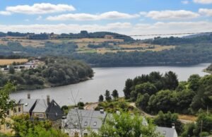 Albergue Aqua en Portomarín para peregrinos del Camino de Santiago