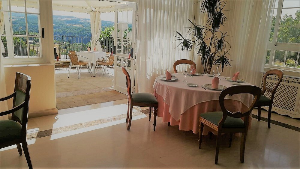 comedor Hotel Pousada de Portomarín