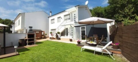 PortoHouse, apartamentos con jardín en Portomarín