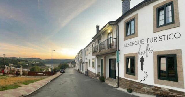 Huellas Albergue-Turístico